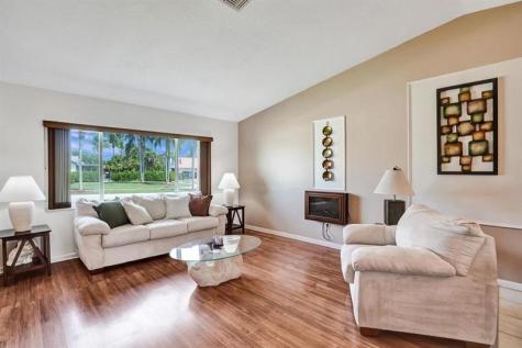 7629 Sunflower Drive Margate FL 33063
