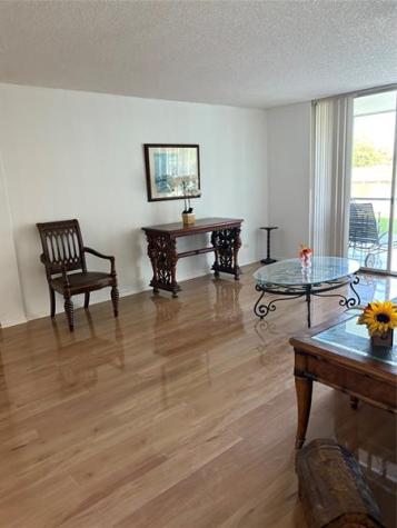 3750 Inverrary Drive Lauderhill FL 33319