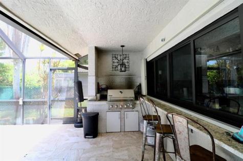 10859 NW 14th Street Coral Springs FL 33071
