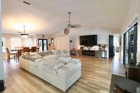 10859 NW 14th Street Coral Springs FL 33071