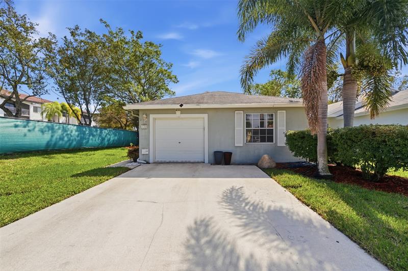 144 Buffet Key Boynton Beach FL 33426