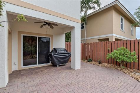 19 SE 19 Avenue Pompano Beach FL 33060