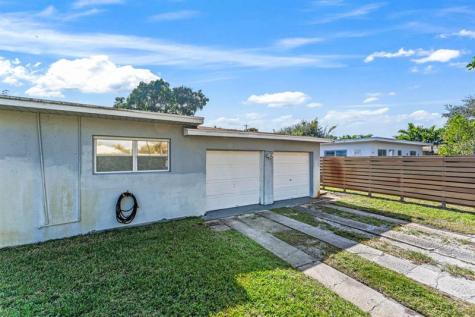 1003 SW 4th Avenue Fort Lauderdale FL 33315