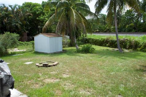 11150 Peachtree Drive Miami FL 33161