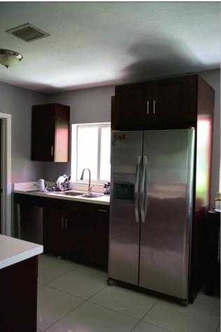 11150 Peachtree Drive Miami FL 33161