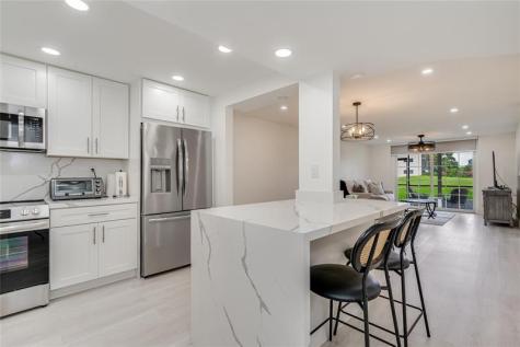 411 S Hollybrook Drive Pembroke Pines FL 33025