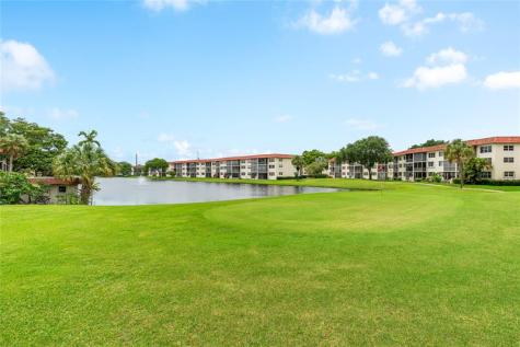 411 S Hollybrook Drive Pembroke Pines FL 33025