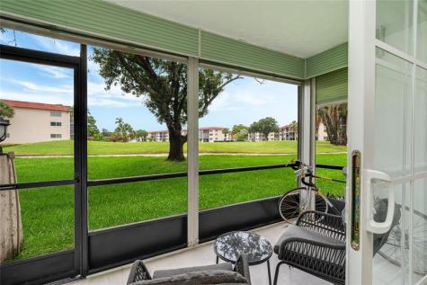 411 S Hollybrook Drive Pembroke Pines FL 33025