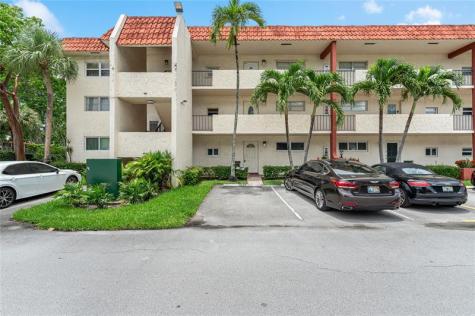 411 S Hollybrook Drive Pembroke Pines FL 33025