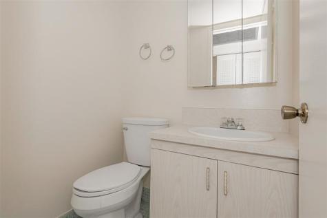 2009 Cornwall A Boca Raton FL 33434