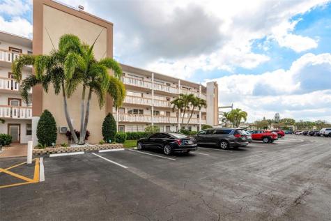 2009 Cornwall A Boca Raton FL 33434