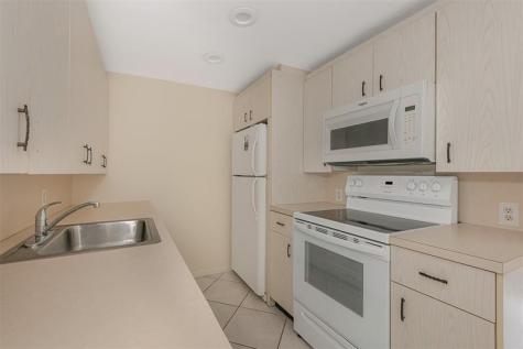 2009 Cornwall A Boca Raton FL 33434