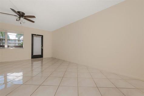 2009 Cornwall A Boca Raton FL 33434