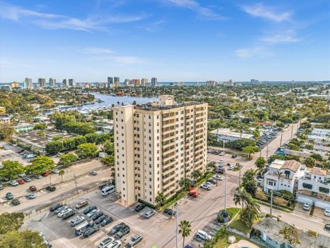 900 NE 18th Avenue Fort Lauderdale FL 33304