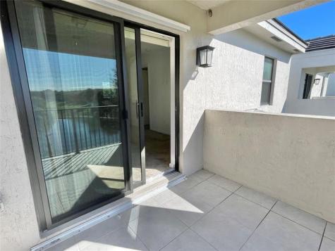 3380 NW 5th Street Pompano Beach FL 33069