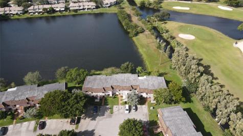 1156 NW 106th Terrace Hollywood FL 33026