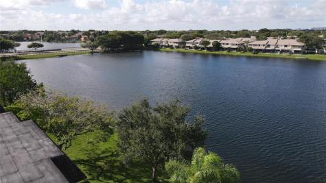 1156 NW 106th Terrace Hollywood FL 33026