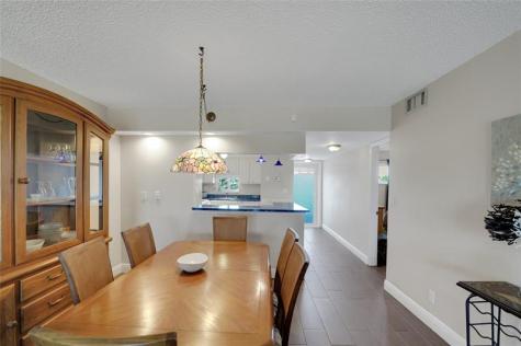 8980 S Hollybrook Boulevard Pembroke Pines FL 33025