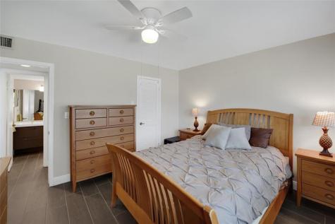 8980 S Hollybrook Boulevard Pembroke Pines FL 33025