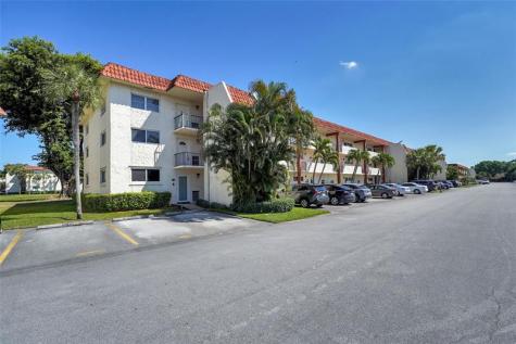 8980 S Hollybrook Boulevard Pembroke Pines FL 33025