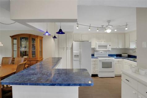 8980 S Hollybrook Boulevard Pembroke Pines FL 33025