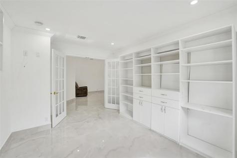 4966 SW 33rd Terrace Hollywood FL 33312