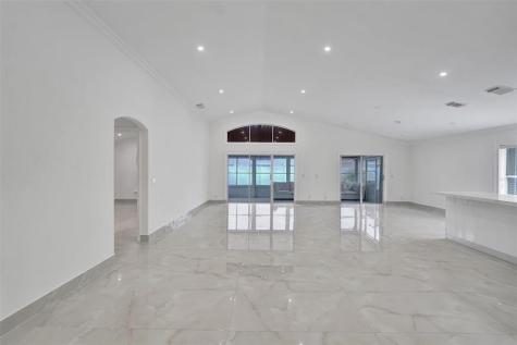 4966 SW 33rd Terrace Hollywood FL 33312