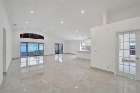 4966 SW 33rd Terrace Hollywood FL 33312