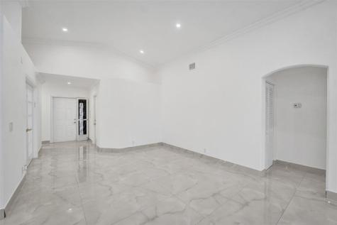 4966 SW 33rd Terrace Hollywood FL 33312