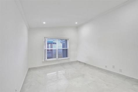 4966 SW 33rd Terrace Hollywood FL 33312