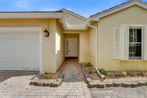 4966 SW 33rd Terrace Hollywood FL 33312