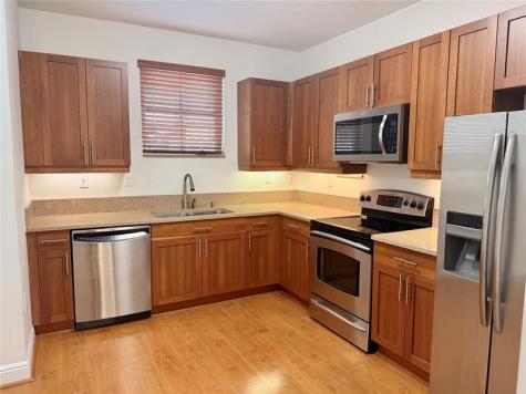 370 SW 14 Avenue Fort Lauderdale FL 33312