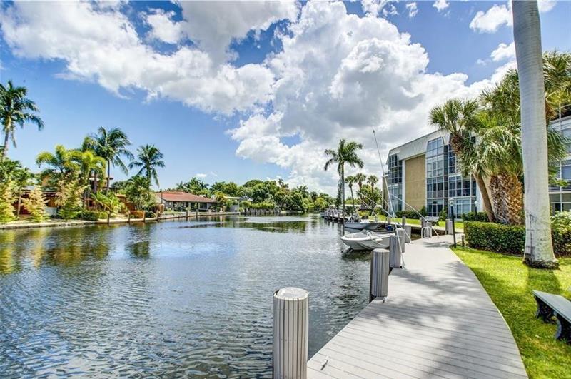 2990 NE 16th Avenue Oakland Park FL 33334