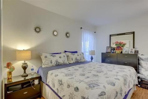 2990 NE 16th Avenue Oakland Park FL 33334