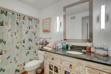 2990 NE 16th Avenue Oakland Park FL 33334