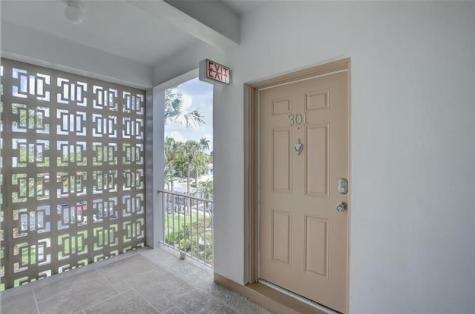 2990 NE 16th Avenue Oakland Park FL 33334