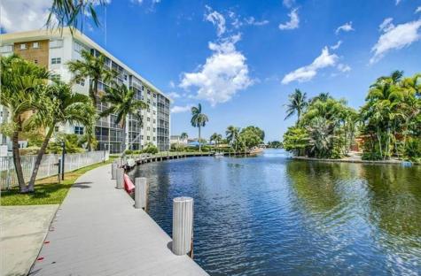 2990 NE 16th Avenue Oakland Park FL 33334