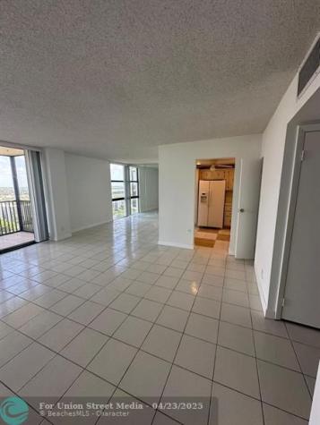 Aventura FL 33180