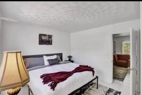 820 NE 16th Avenue Fort Lauderdale FL 33304