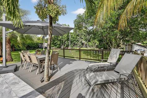 5928 NW 77th Terrace Parkland FL 33067