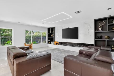 5928 NW 77th Terrace Parkland FL 33067