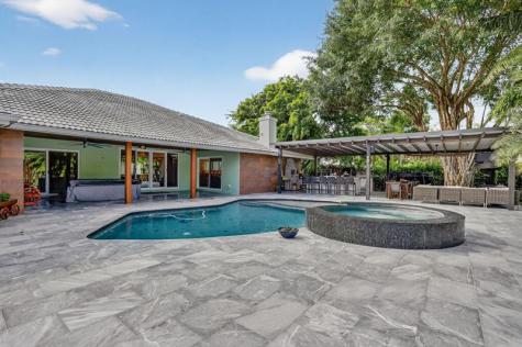 5928 NW 77th Terrace Parkland FL 33067