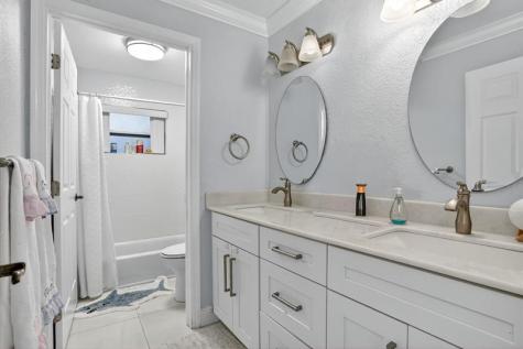 5928 NW 77th Terrace Parkland FL 33067
