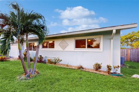 3633 SW 23rd Street Fort Lauderdale FL 33312