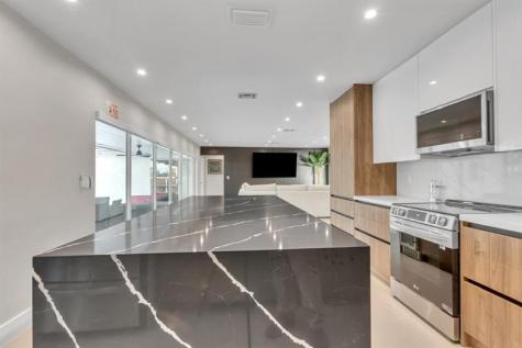 755 S Rainbow Drive Hollywood FL 33021