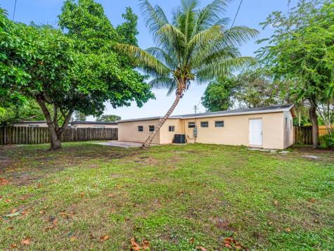 21200 NE 12th Court Miami FL 33179