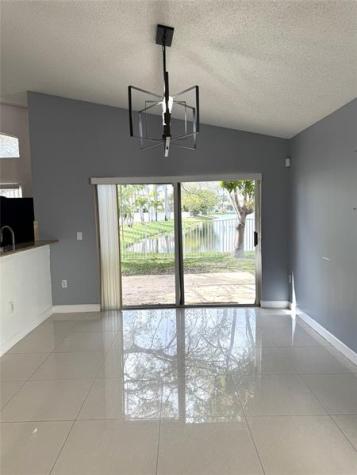4925 NW 54th Avenue Coconut Creek FL 33073