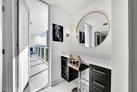 1880 S Ocean Drive Hallandale Beach FL 33009