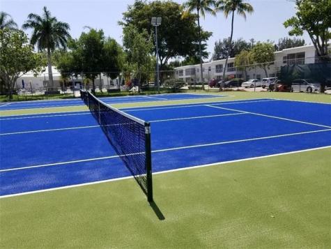 6281 Bay Club Drive Fort Lauderdale FL 33308
