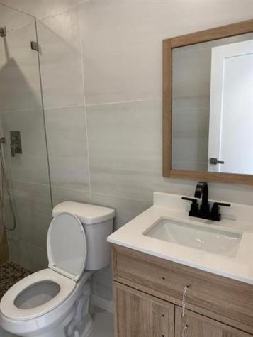 1054-1058 SW 2nd Street Hallandale Beach FL 33009